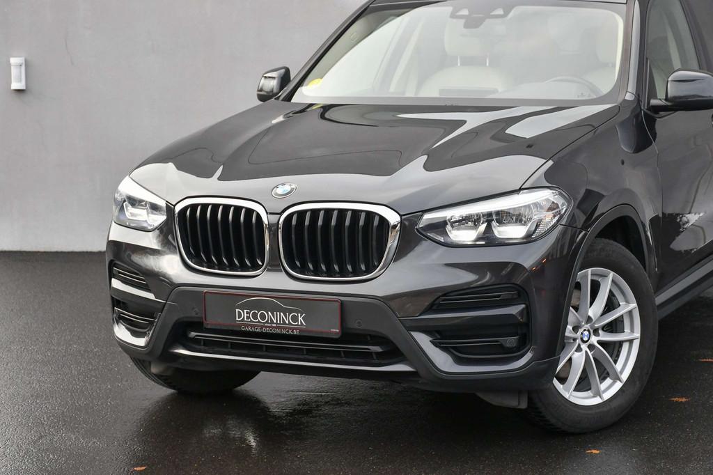 BMW X3 sDrive18dA *NAVI*LEDER*SENSOREN*HARMAN KARDON*, Auto's, BMW, 4 cilinders, 136 pk, Leder, Bedrijf