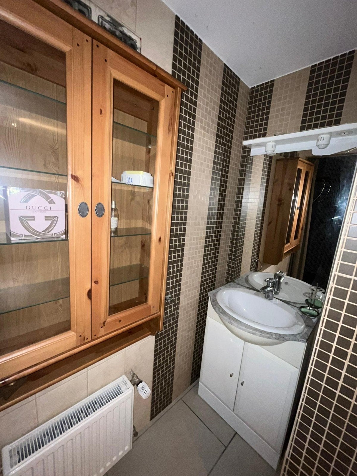 meuble vitrine, Enlèvement