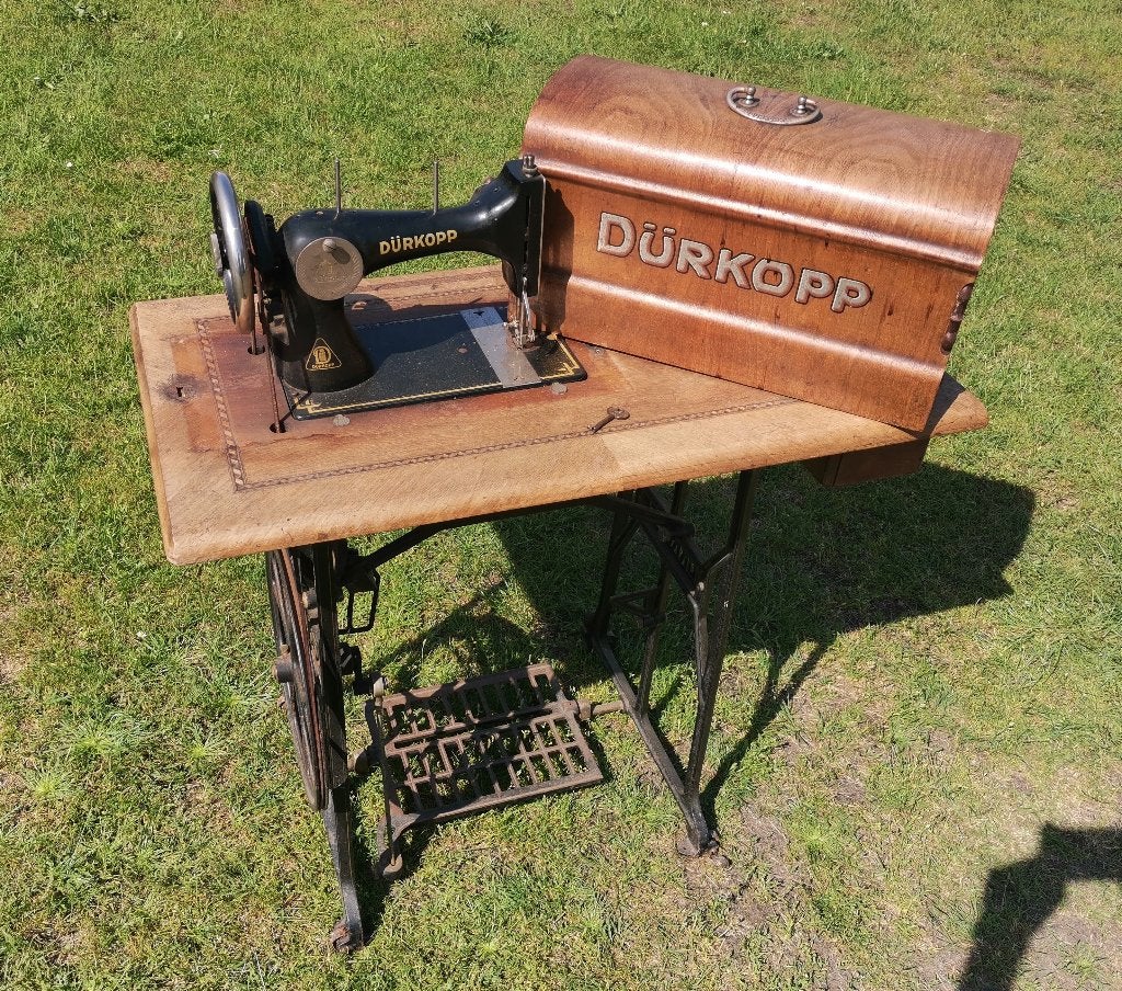 Durkopp antieke naaimachine, Antiek en Kunst, Ophalen