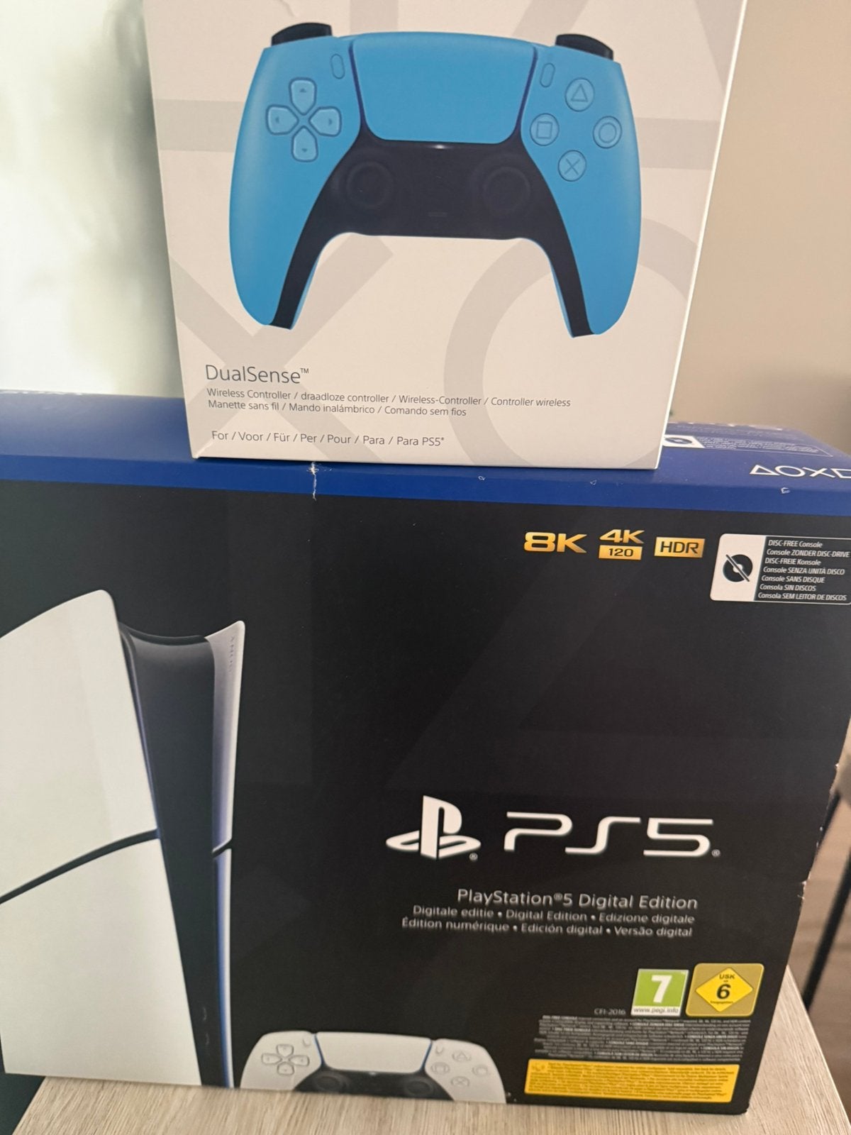 Ps5 + 2 controllers, Games en Spelcomputers, Ophalen, Zo goed als nieuw, Playstation 5 Digital