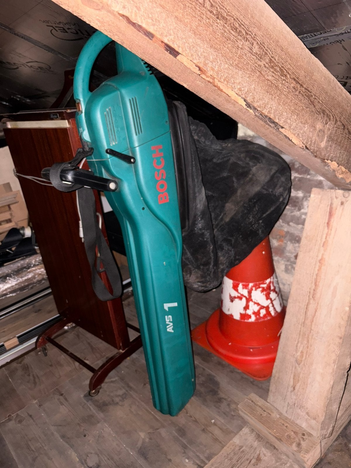 Souffleur - aspirateur de feuilles, Enlèvement, Comme neuf