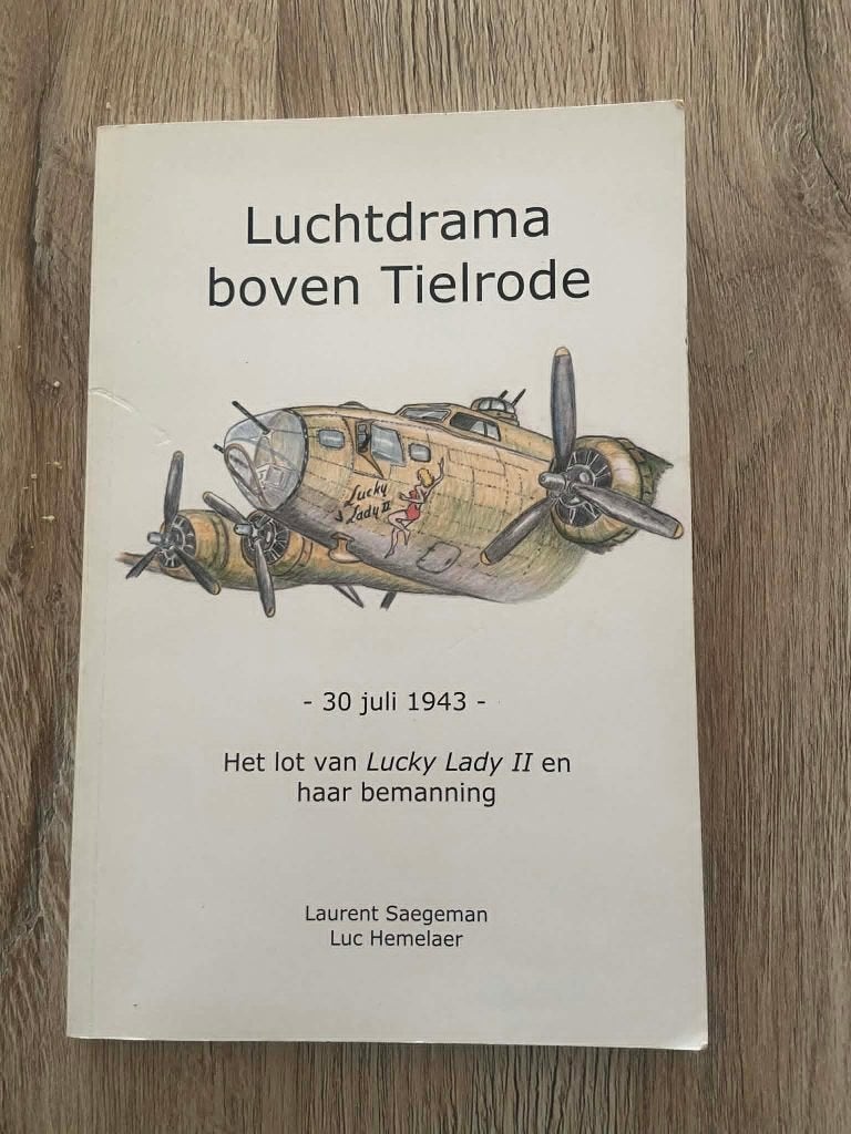 Luchtdrama boven Tielrode: naslagwerk WO2, Boeken, Tweede Wereldoorlog, Ophalen of Verzenden, Zo goed als nieuw, Luchtmacht