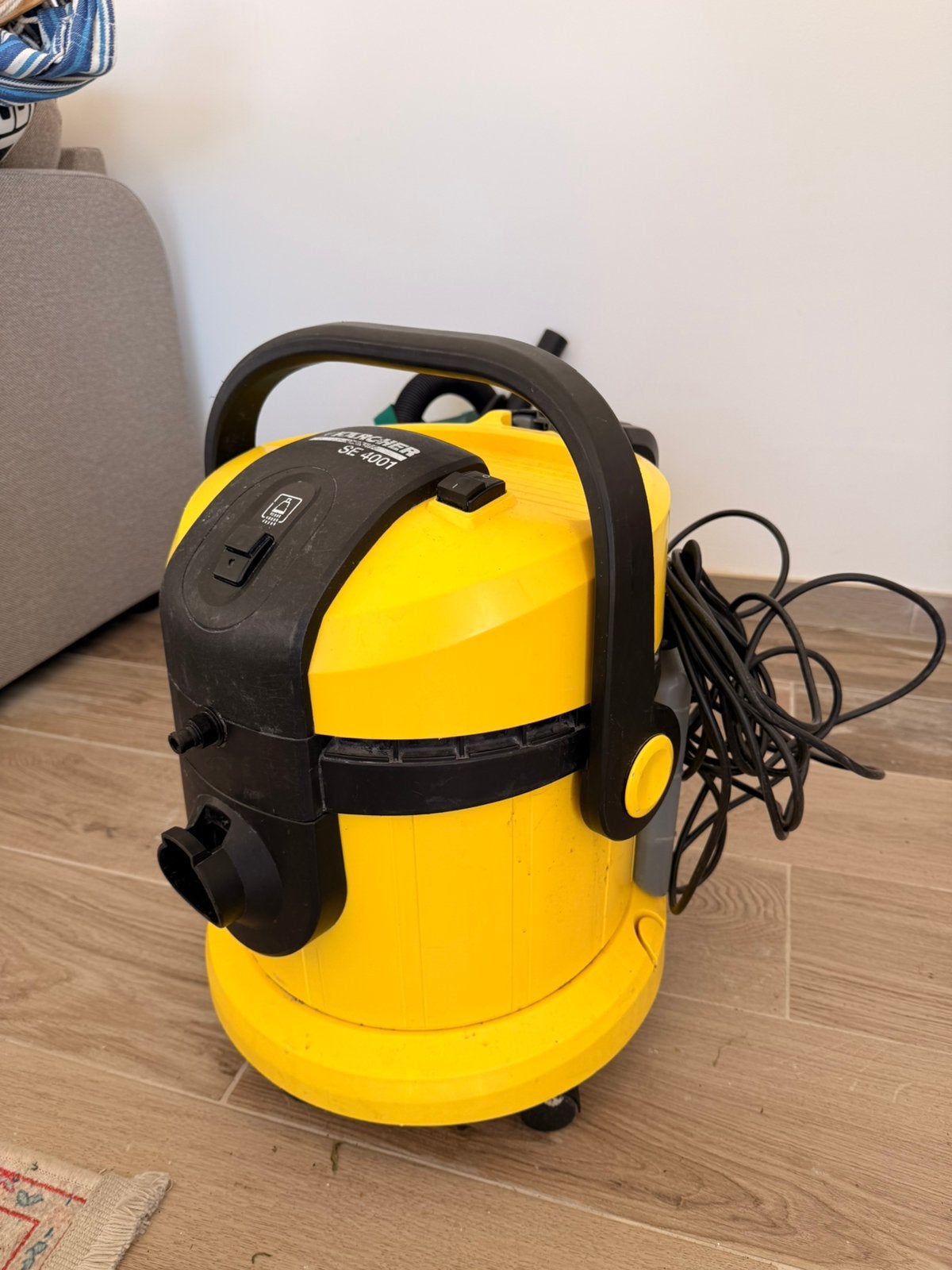 Karcher shampouineusse, Enlèvement, Utilisé, Aspirateur d'eau