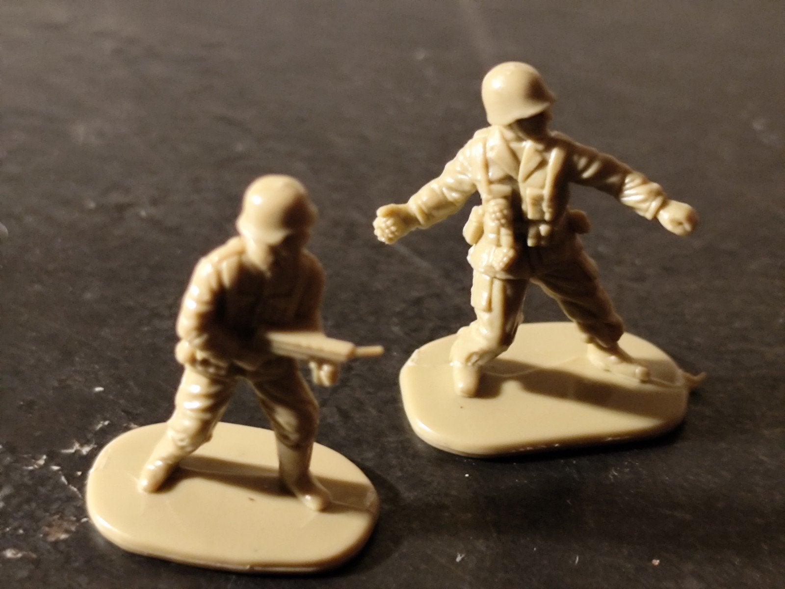 2 Figurines Soldats Vintage - Lesney Products, Enlèvement ou Envoi, Marque