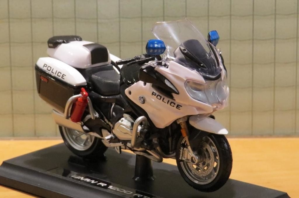 BMW R1200RT police 1:18 maisto, Ophalen of Verzenden, Nieuw, Motor, Maisto