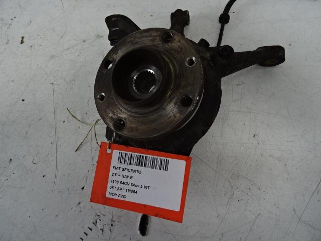 MOYEU DE ROUE AVANT GAUCHE Fiat Seicento (187), Utilisé, Fiat