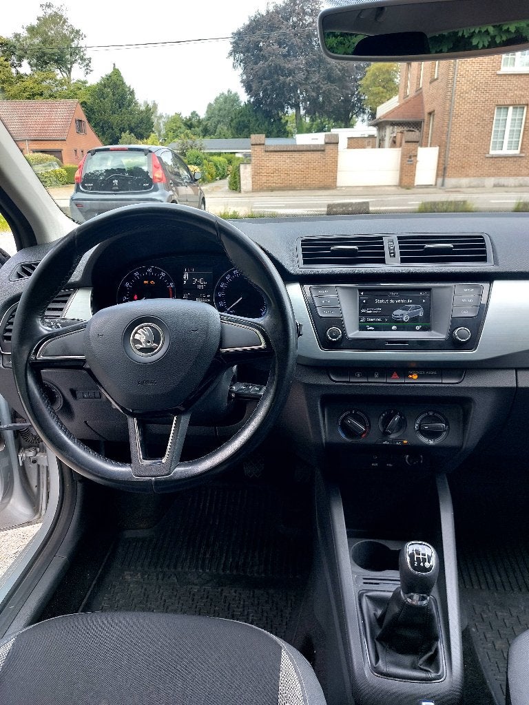 Voiture à vendre, Autos, Argent ou Gris, Achat, Euro 6, Autre carrosserie