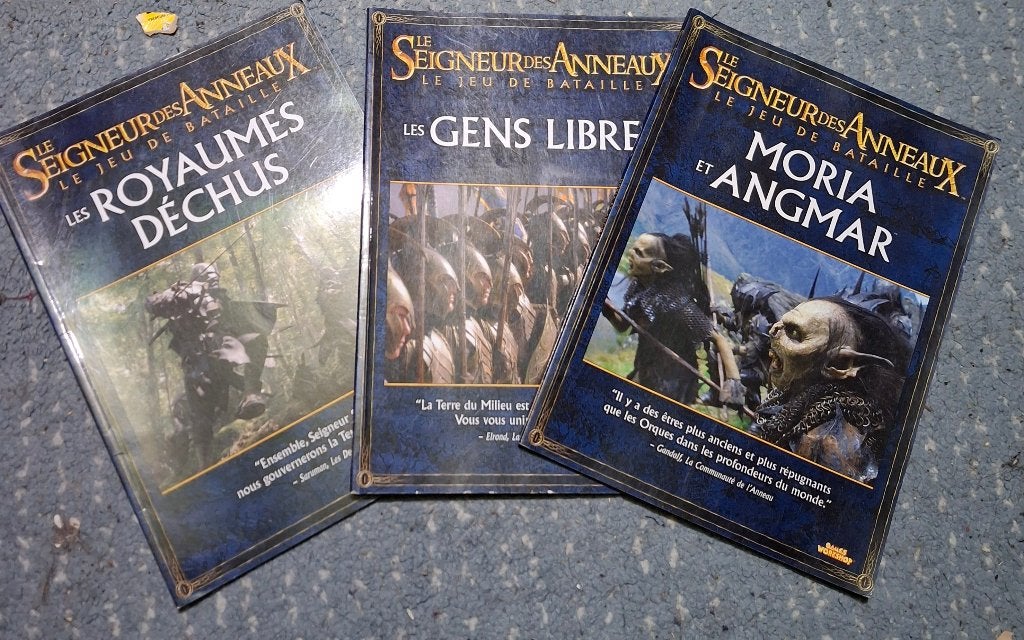 Warhammer - livre d'armé seigneur des anneaux, Hobby & Loisirs créatifs, Enlèvement ou Envoi, Comme neuf, Warhammer, Livre ou Catalogue