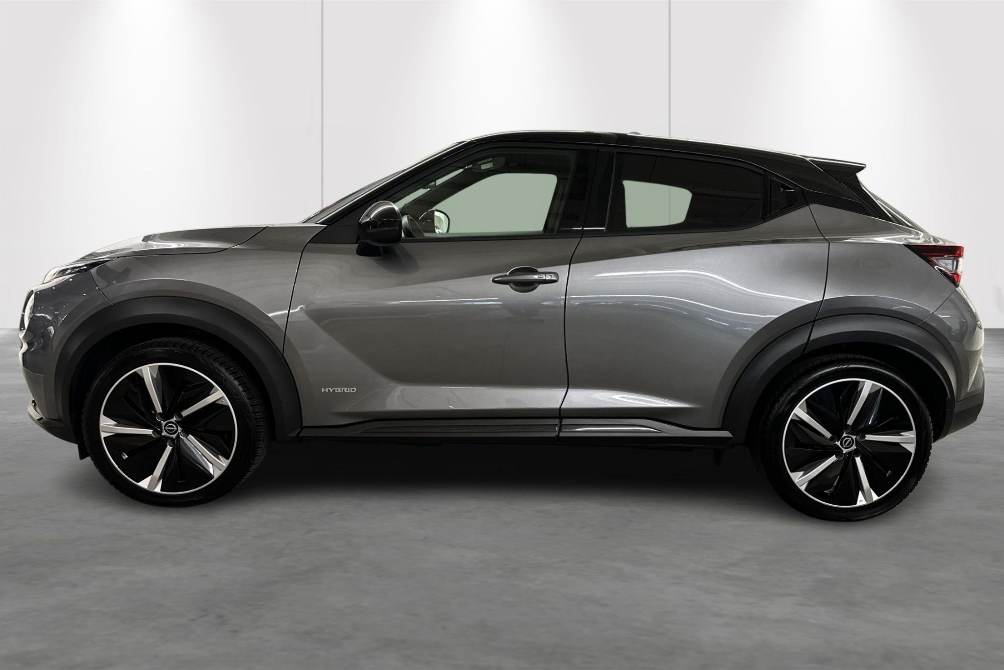 Nissan Juke 1.6 Hybrid 145 N-Design, Auto's, Nissan, Stof, Gebruikt, 750 kg, 4 cilinders