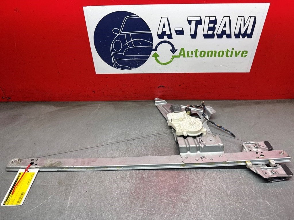 VITRE MECANISME AVANT DROIT Sprinter 3,5t (906.63), Mercedes-Benz, Utilisé, Dialog.mb@mercedes-benz.com, Mercedes-Benz AG