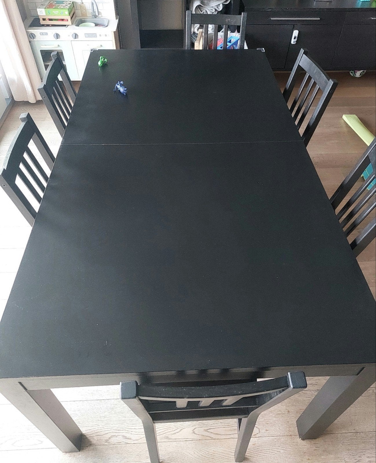 Table + 6 chaises, Enlèvement