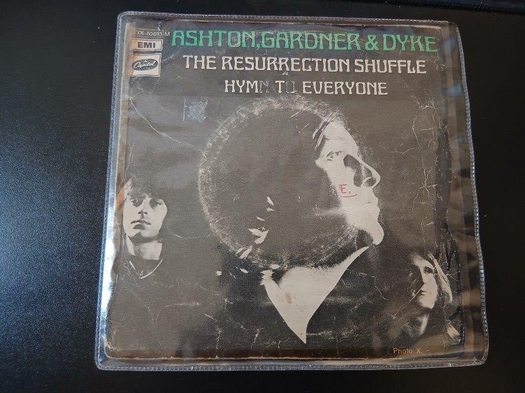 Ashton , Gardner & Dyke ‎– The Resurrection Shuffle '7, Fotohoes, Ophalen of Verzenden, Gebruikt, Overige genres