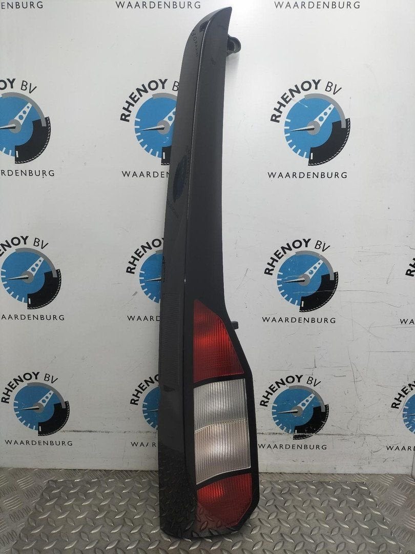 FORD TOURNEO CONNECT Titanium 1.5 Ecoboost Aut. ACHTERLICHT, Ophalen of Verzenden, Gebruikt, ARN erkend