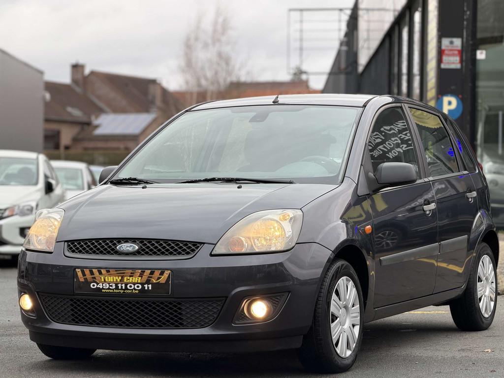 Ford Fiesta Fiesta 1.3i*CLIMACAR-pass Garantie 12M*, Auto's, 1299 cc, Stof, Gebruikt, Zwart