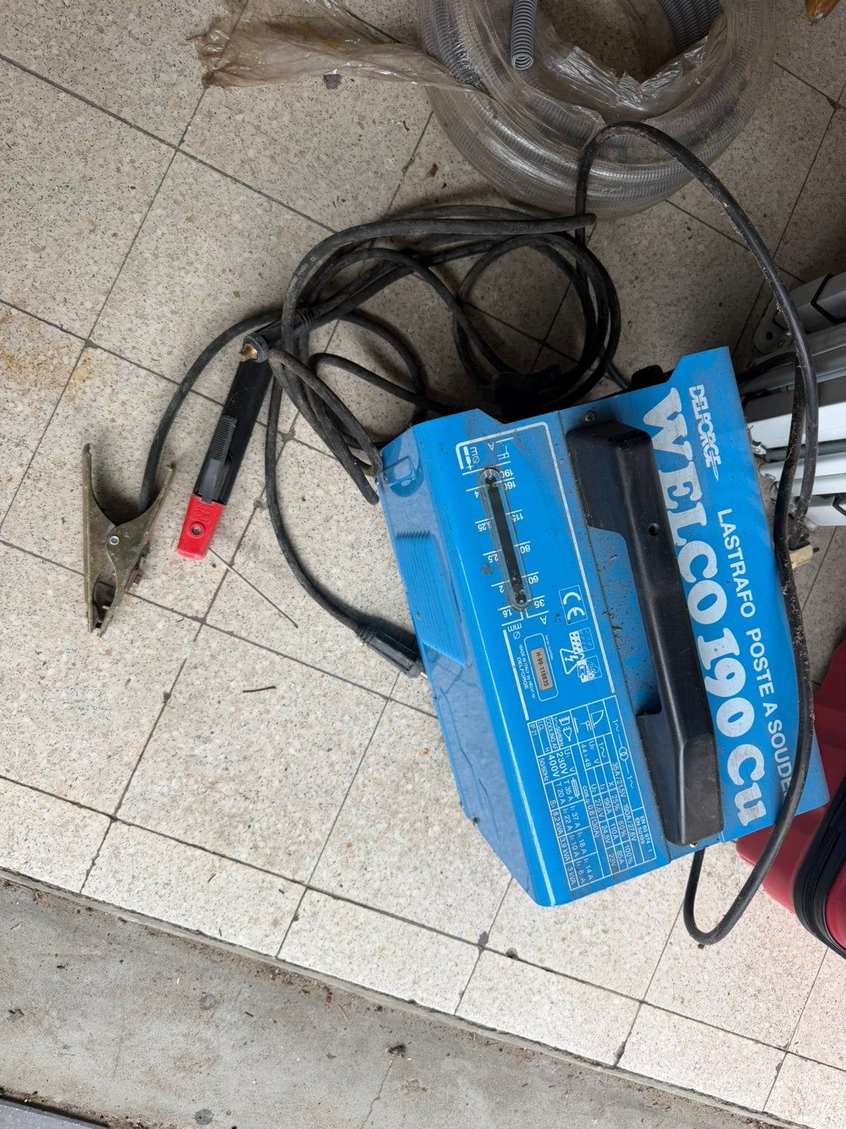 Delforge Welco 190 Cu, Bricolage & Construction, Outillage | Soudeuses, Enlèvement, Utilisé, 150 à 250 ampères