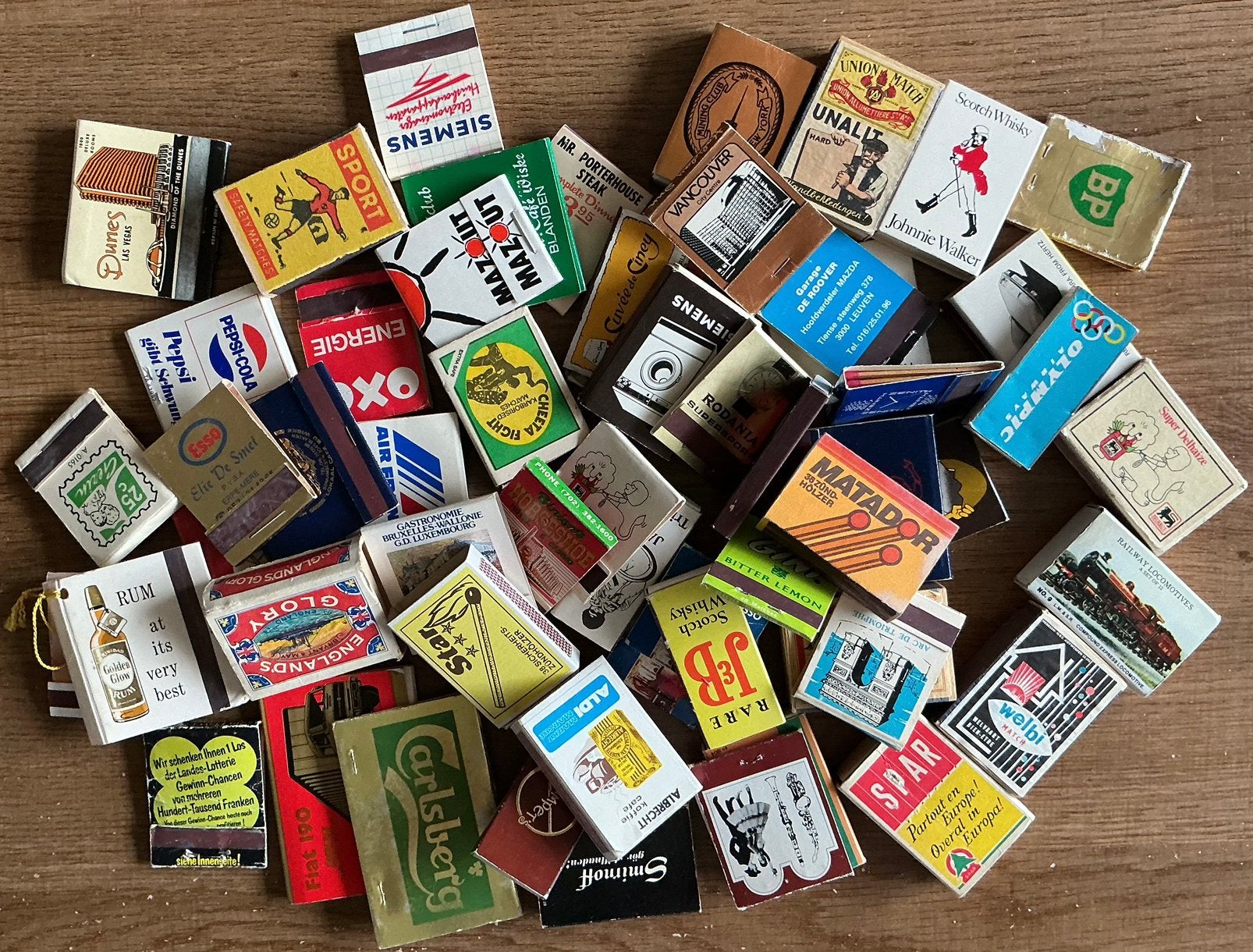 Loterie Matchboxes, Collections, Articles de fumeurs, Briquets & Boîtes d'allumettes, Enlèvement ou Envoi, Comme neuf, Boîtes ou marques d'allumettes