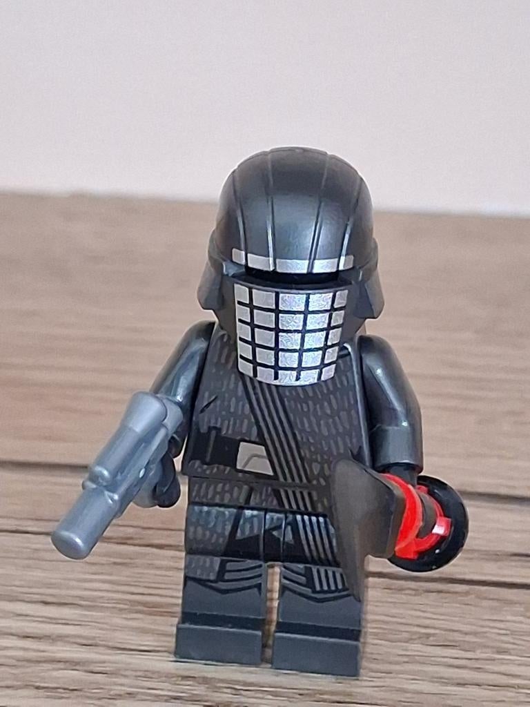 Lego : Les Chevaliers de Ren Vicrul, Envoi, Lego