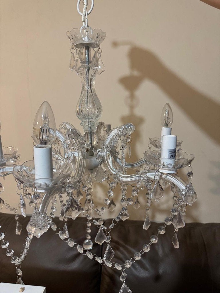 Lustre, Enlèvement