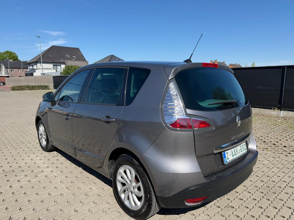 Renault senic 1.5 dci heel mooi auto, Auto's, Renault, Euro 5, Bedrijf, 5 deurs, Scénic