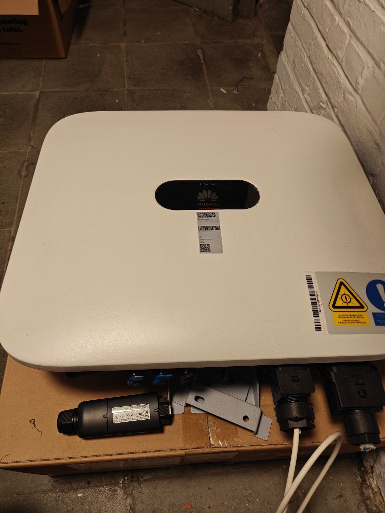 Omvormer Huawei SUN-2000-4KTL-M1 4,4kVA, Ophalen, Gebruikt, Overige typen, 200 wattpiek of meer