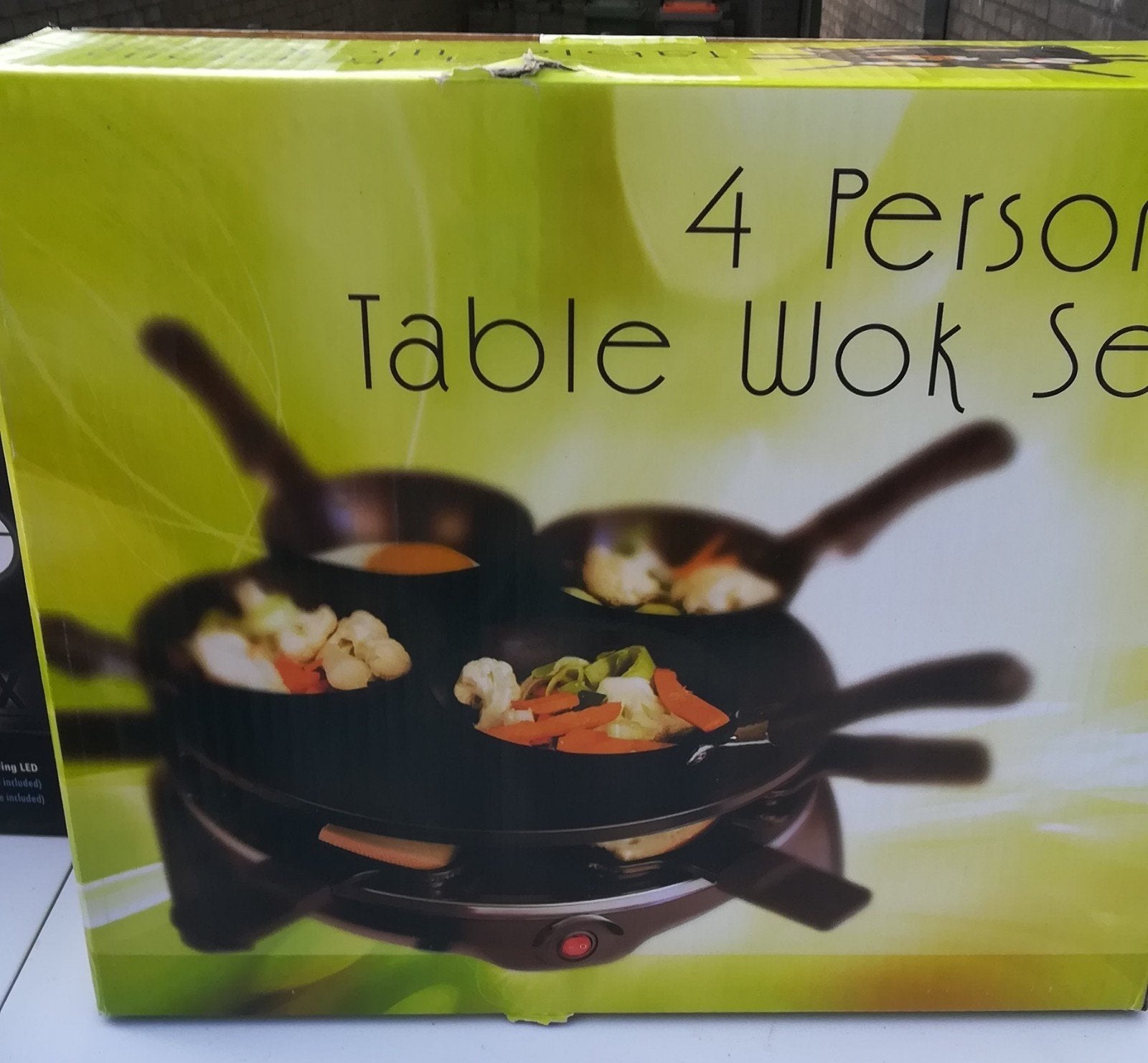Nieuwe wok en  raclette set, Elektronische apparatuur, Gourmetstellen, Ophalen, Nieuw