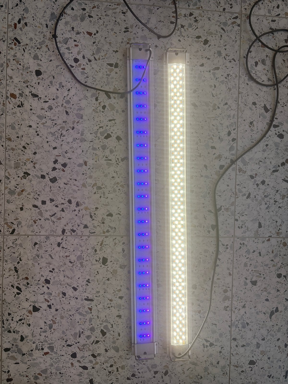 Complete JBL LED Solar Aquarium Verlichting, Doe-het-zelf en Bouw, Elektriciteit en Kabels, Ophalen, Zo goed als nieuw, Stopcontact
