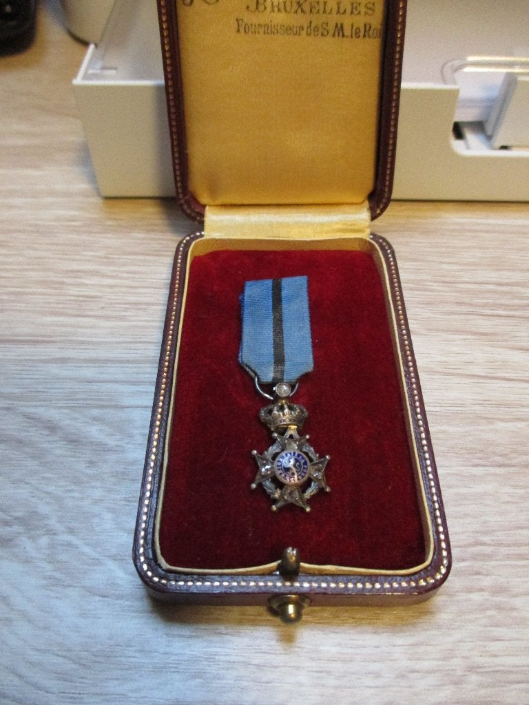 Verkleinmedaille Ridderorde van Leopold 2, Ophalen of Verzenden, Overige soorten, Lintje, Medaille of Wings