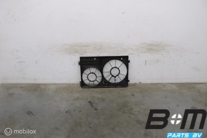 Ventilatorhuis VW Passat B7 8003km oud 1K0121205AD, Gebruikt