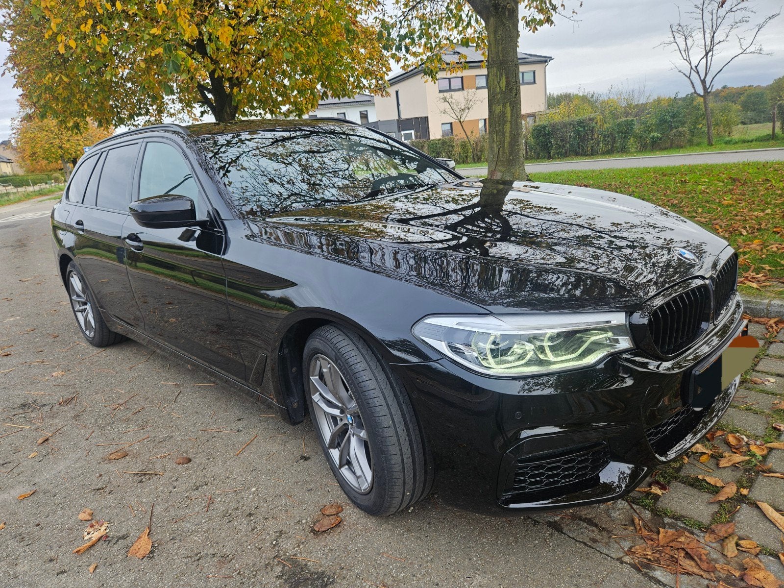 Bmw 530d g31 pack m 188.000 km, Auto's, BMW, Automaat, Navigatiesysteem, Achterwielaandrijving, Zwart