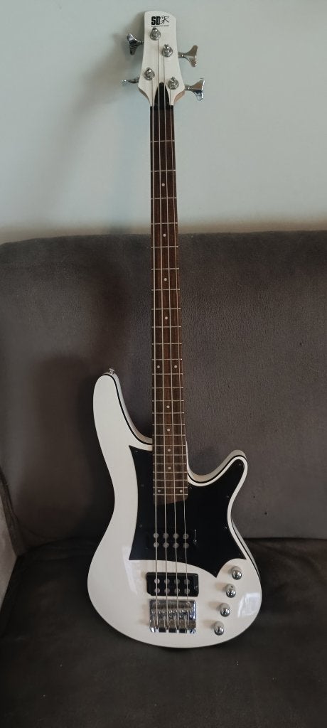 Ibanez SRX 430, Musique & Instruments, Instruments à corde | Guitares | Basses, Enlèvement, Comme neuf, Électrique