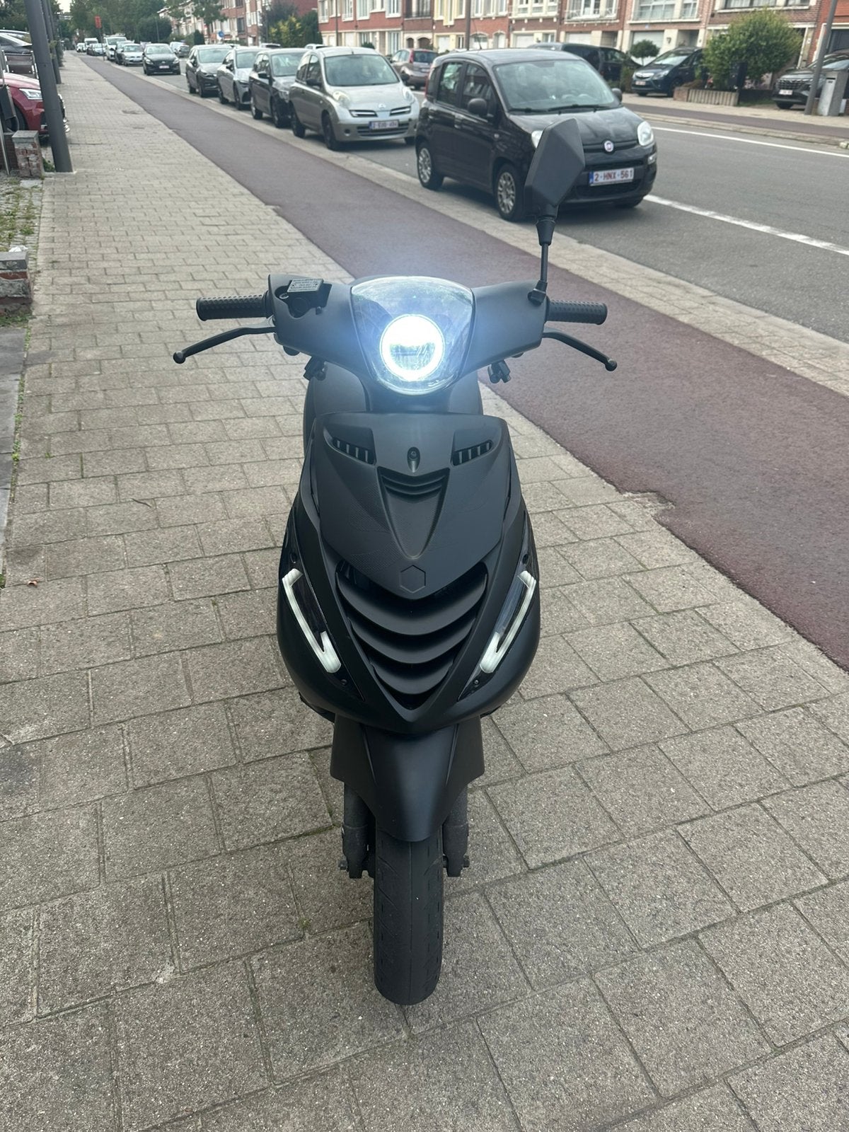 Zip scooter a klasse, Fietsen en Brommers, Ophalen, Zip, 49 cc, Zo goed als nieuw