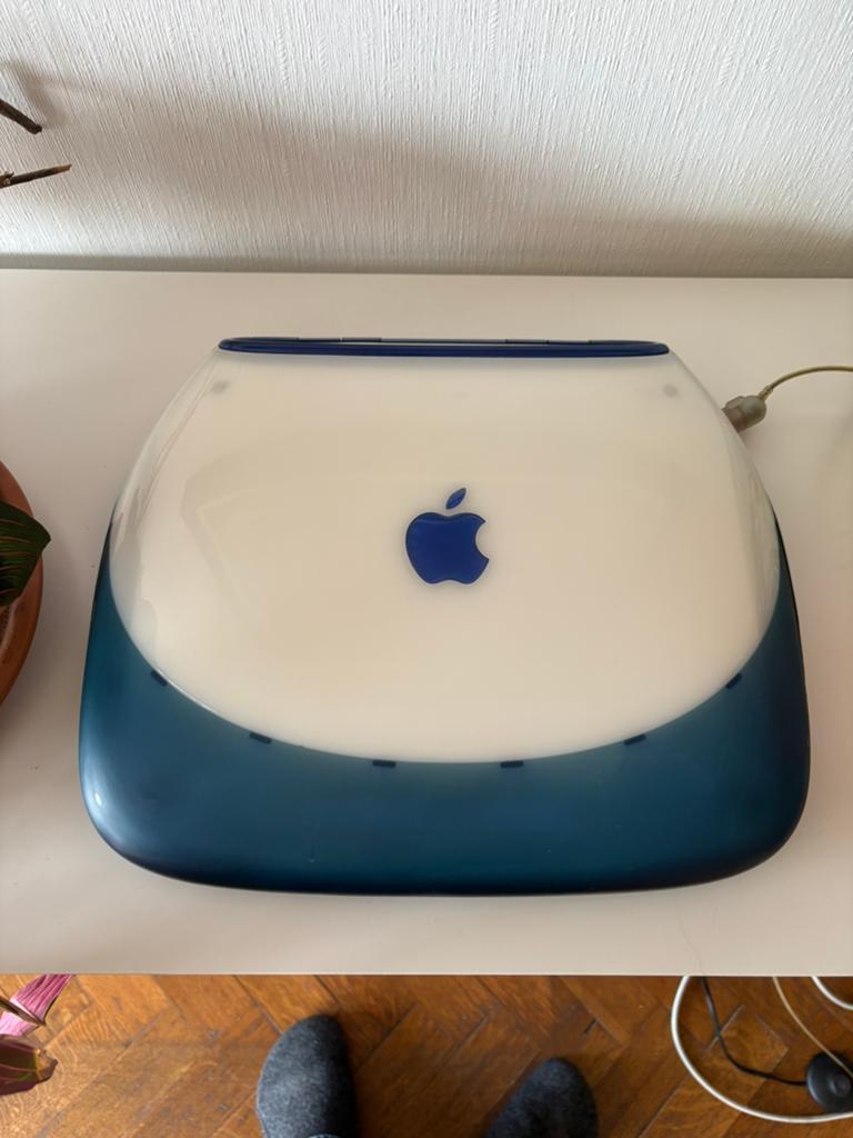 Apple iBook G3 Clamshell Indigoblauw, Computers en Software, Vintage Computers, Ophalen of Verzenden