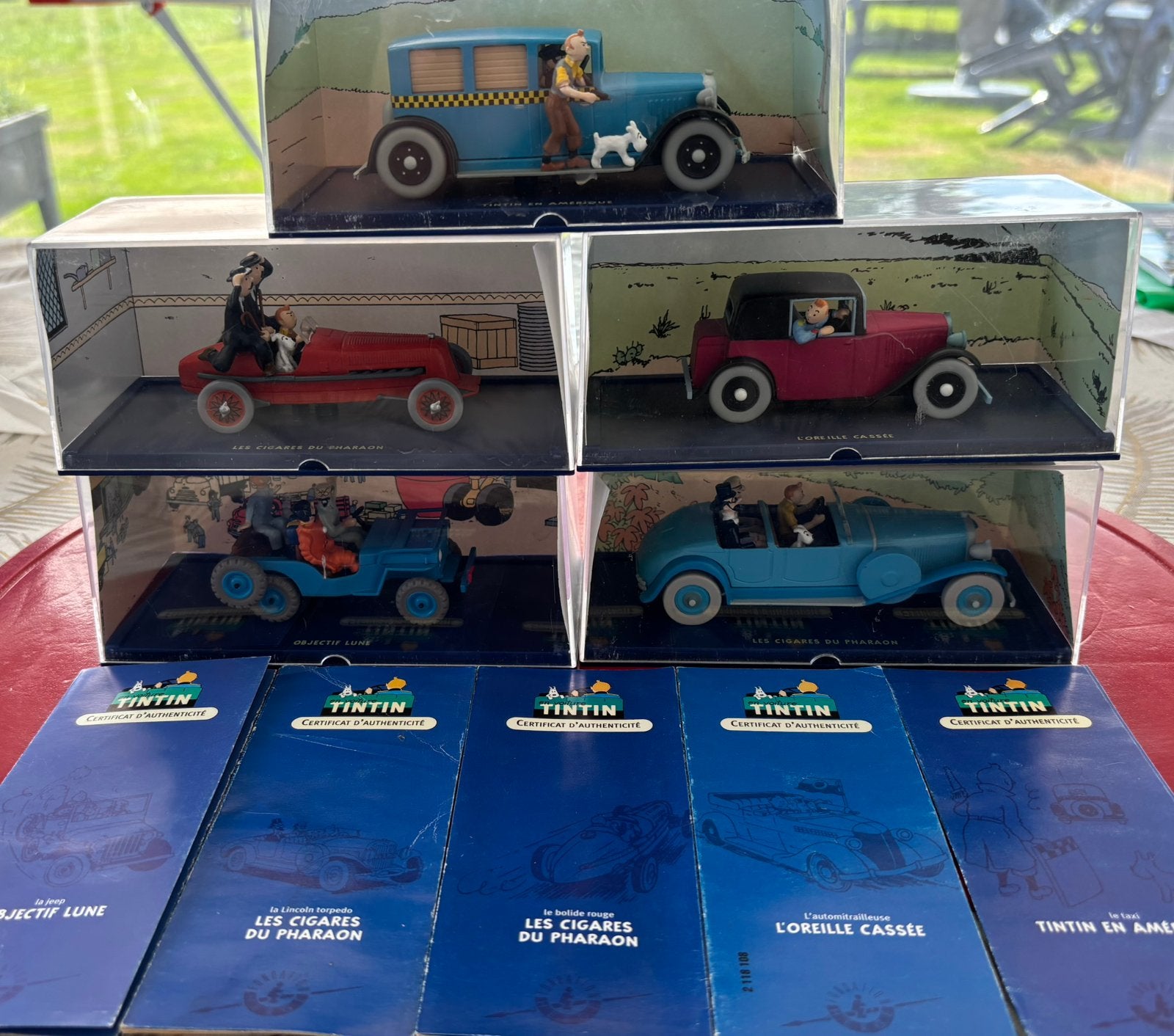 Cinq voitures Tintin - Echelle 1/43ièm, Envoi