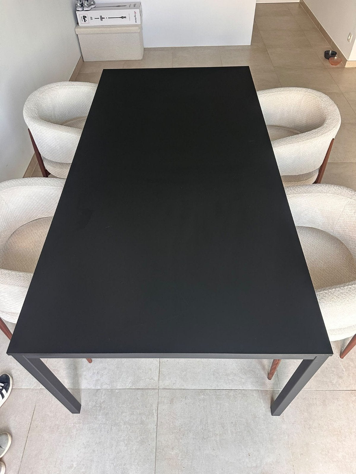 Eettafel zwart te koop, Ophalen