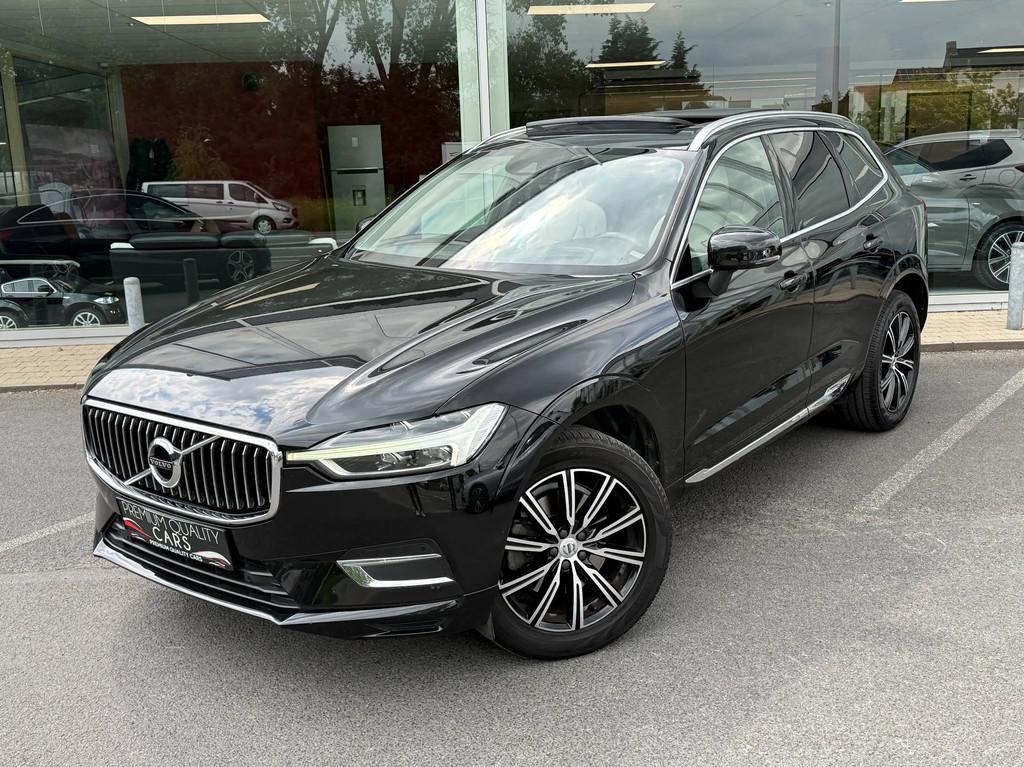 Volvo XC60 T4 / PANODAK / HEAD UP DISPLAY / ZETELVERWARMING, Auto's, Gebruikt, 4 cilinders, Zwart, Leder