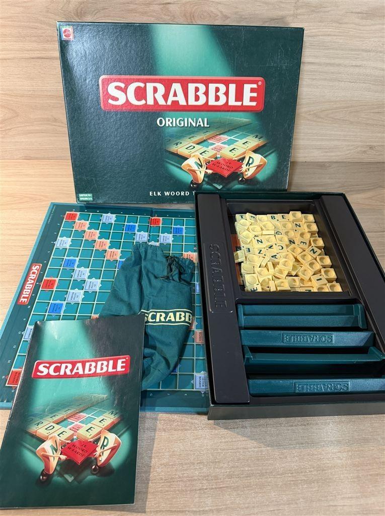 scrabble original - s6901, Hobby en Vrije tijd, Gezelschapsspellen | Bordspellen, Verzenden, Zo goed als nieuw