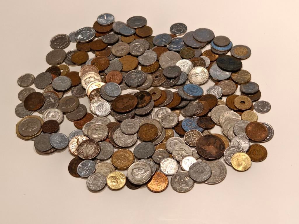 1 kg Wereldmunten lot, Postzegels en Munten, Ophalen of Verzenden