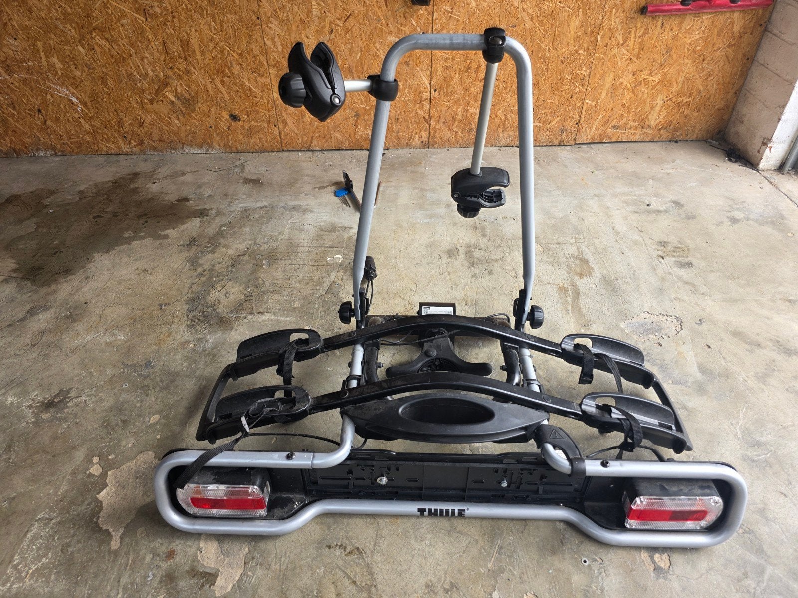 Thule fietsenrek, Auto diversen, Fietsendragers, Ophalen, 2 fietsen