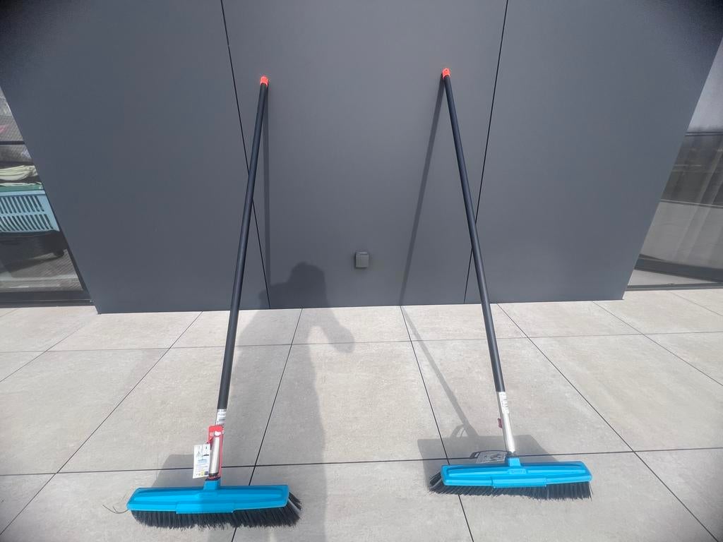 2 Gardena bezems, Ophalen, Bezem of Borstel