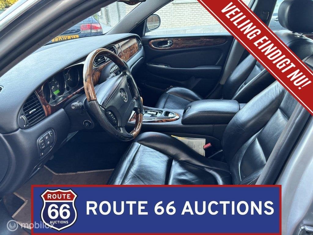 Jaguar XJ8 | 2004 | Route 66 Auctions, Auto's, Jaguar, Gebruikt, Zwart, XJ, Bedrijf