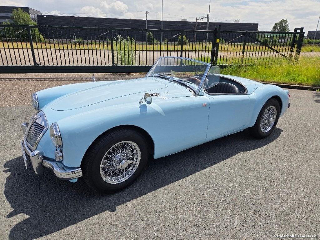 MGA 1600cc 1960 en excellent état ! ! !, Boîte manuelle, Noir, 2 portes, Particulier