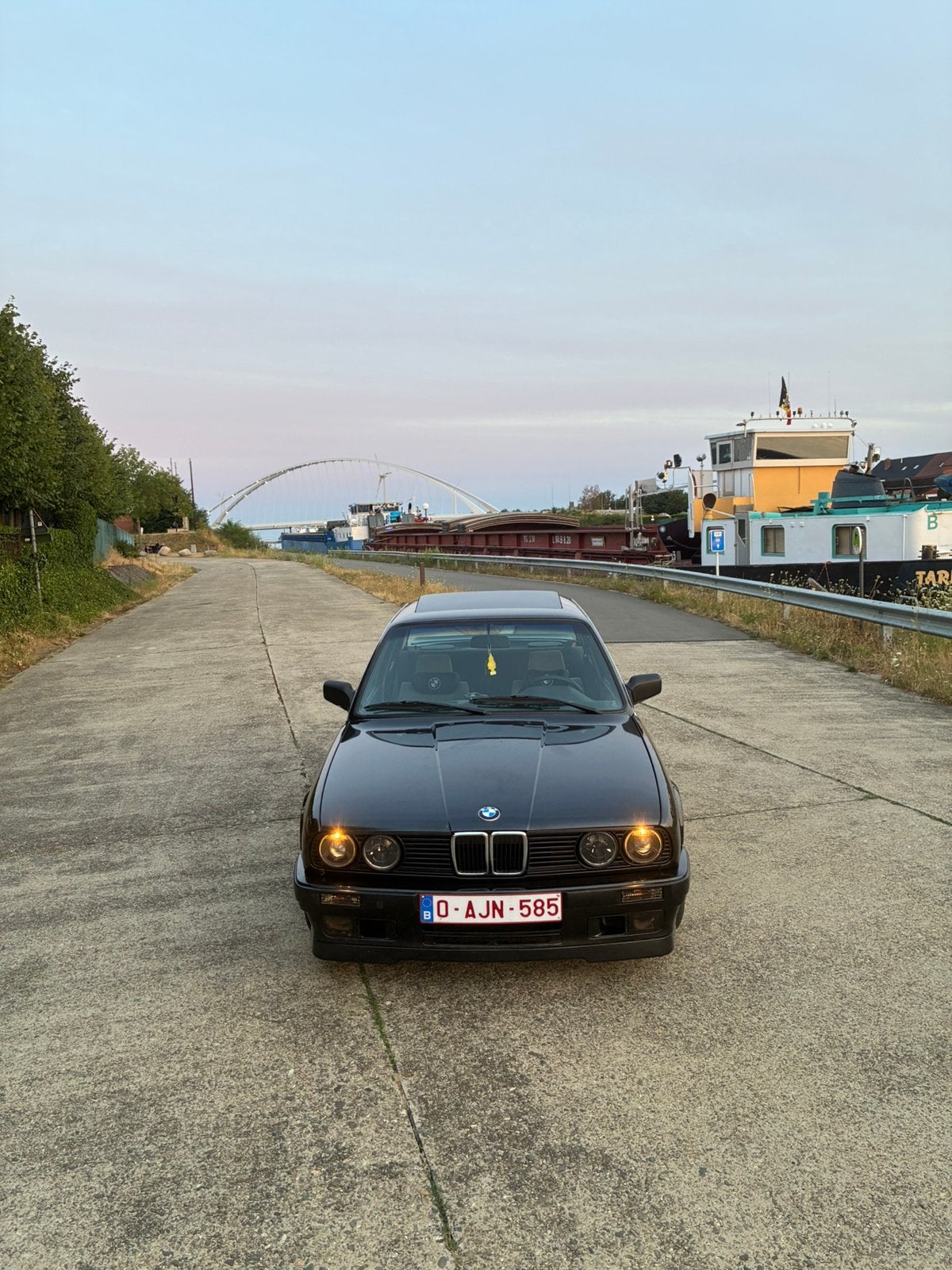 Bmw e30 325, Auto's, 4 deurs, Zwart, Handgeschakeld, Particulier