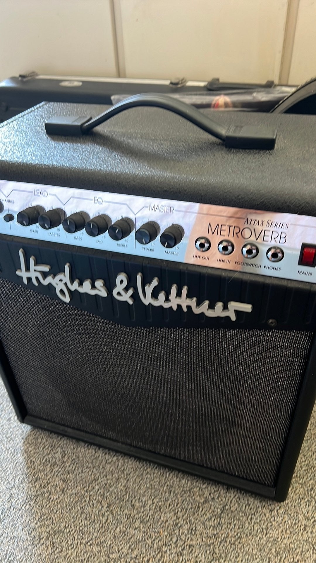 Hughes & Kettner Attax, Musique & Instruments, Enlèvement, Comme neuf