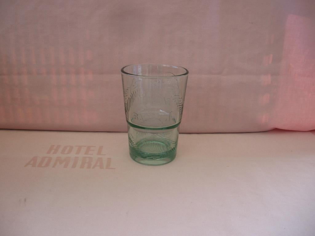 Bacardi glas vleugels, Verzamelen, Ophalen of Verzenden, Zo goed als nieuw, Gebruiksvoorwerp