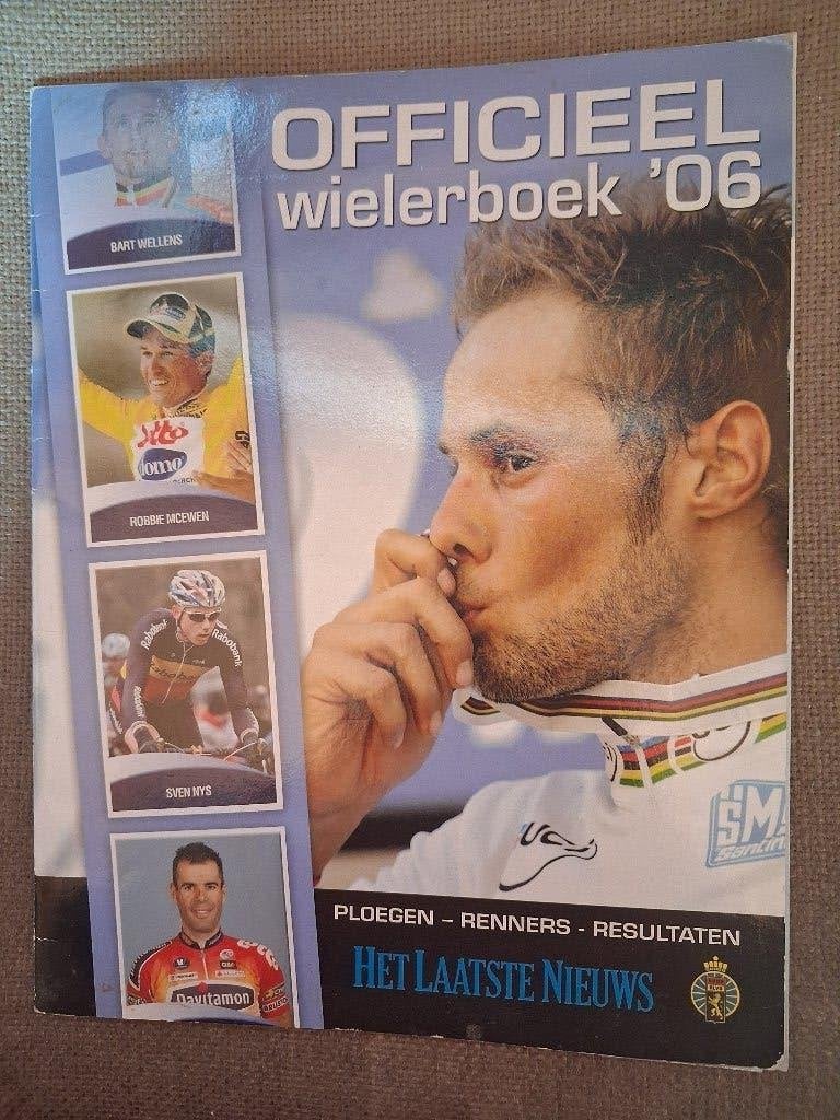 OFFICIEEL WIELERBOEK 2006 MET STICKERS, Envoi, Course à pied et Cyclisme