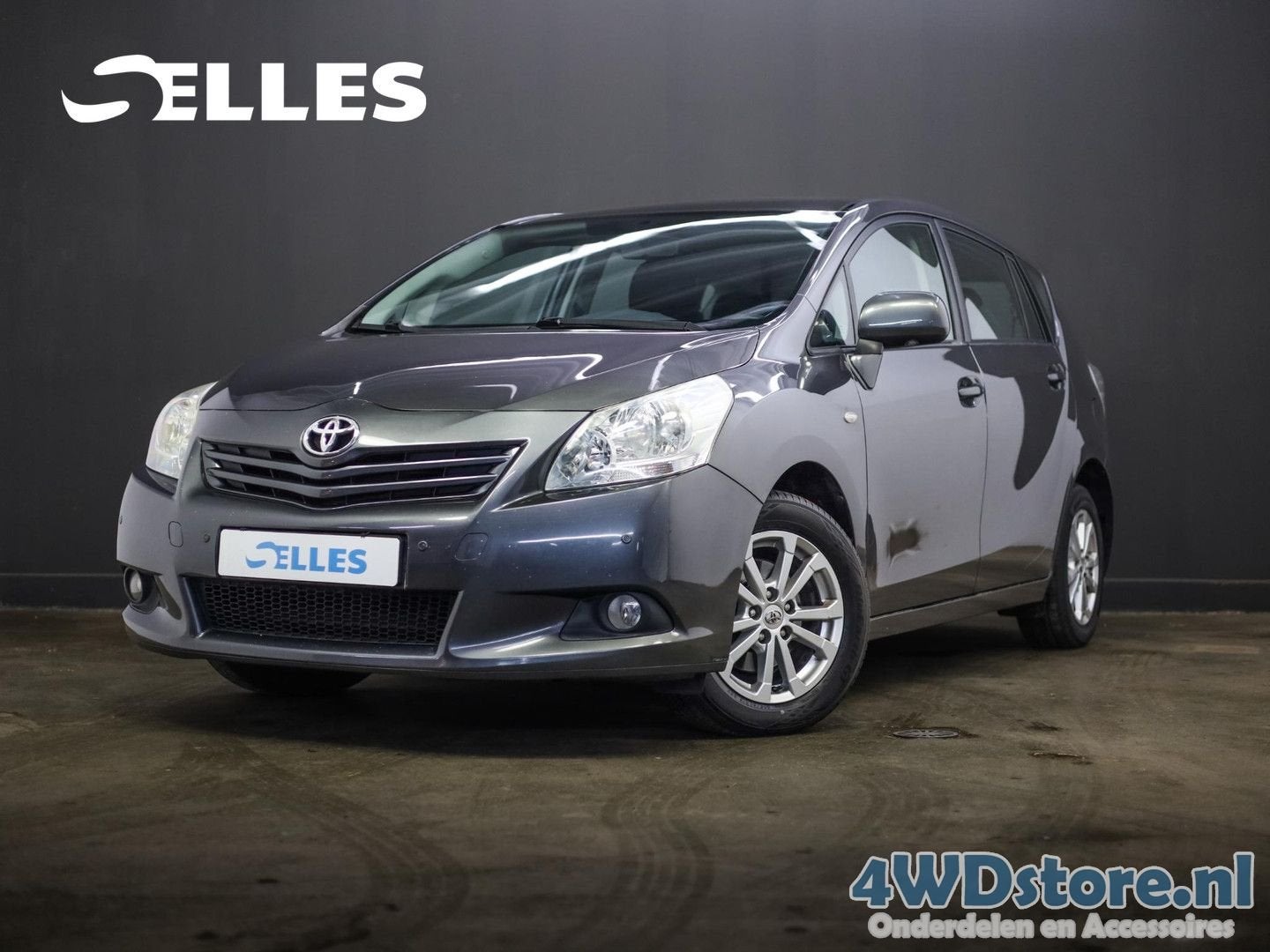 Toyota Verso 1.8 VVT-i Business 7persoons | attache remorque, Autos, Argent ou Gris, Achat, Electronic Stability Program (ESP)