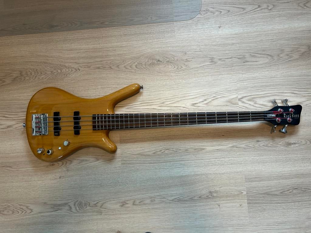 Basgitaar, Muziek en Instrumenten, Ophalen, Gebruikt