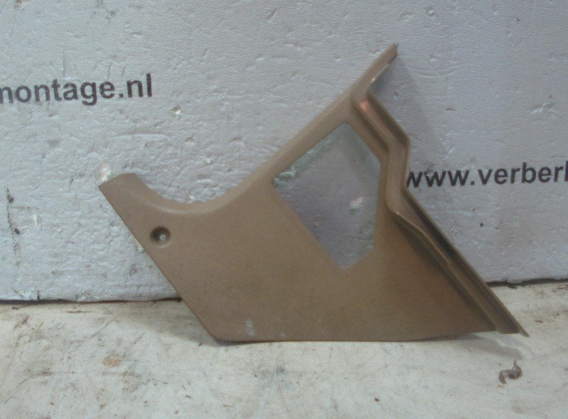 A STIJL BEKLEDING LINKS ONDER Volvo 960 I Estate, Gebruikt, Info@volvocars.com, Volvo, Volvo Car Germany GmbH