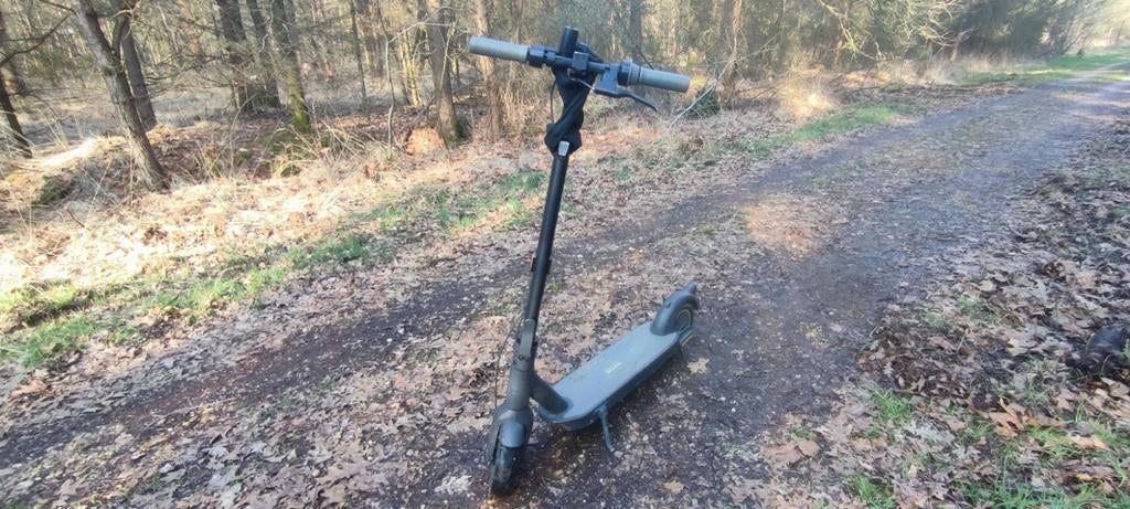 Ninebot g2, Fietsen en Brommers, Ophalen of Verzenden, Zo goed als nieuw