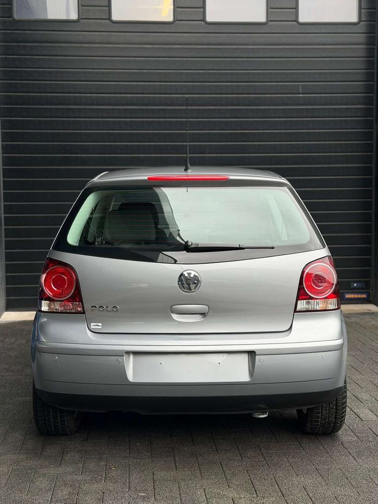 Volkswagen Polo 1.2i Trendline *1Jaar garantie*, Auto's, Stof, Gebruikt, Euro 6, Overige kleuren